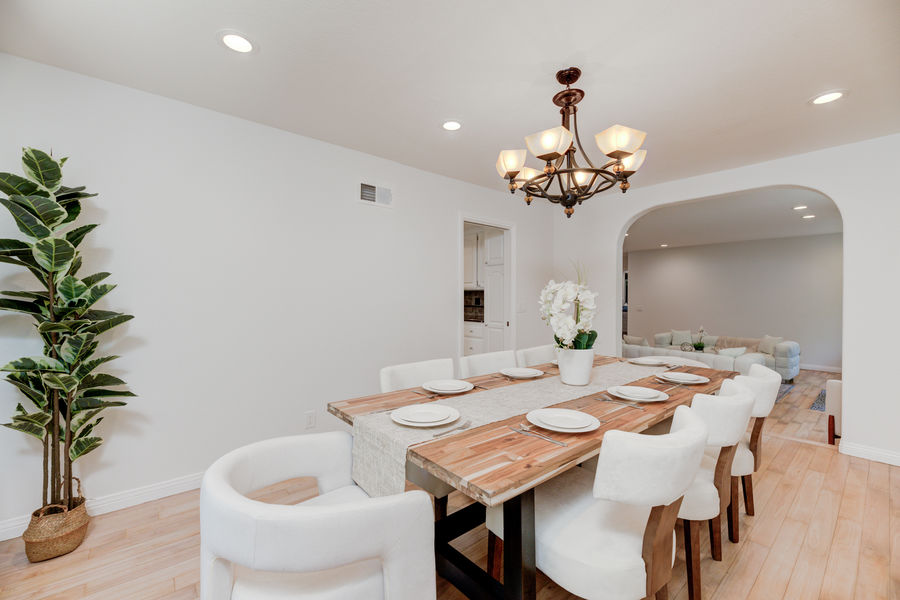 720 W Oak-19
