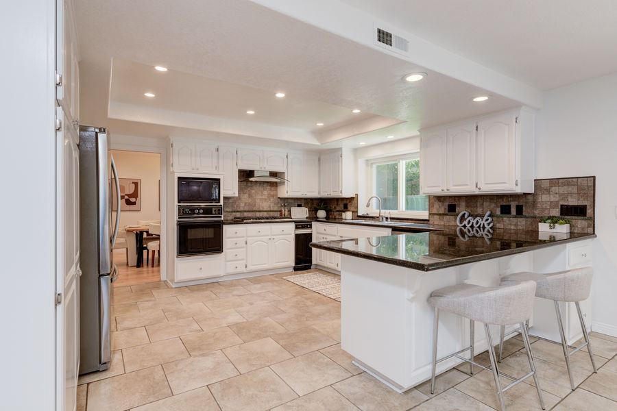 720 W Oak-22