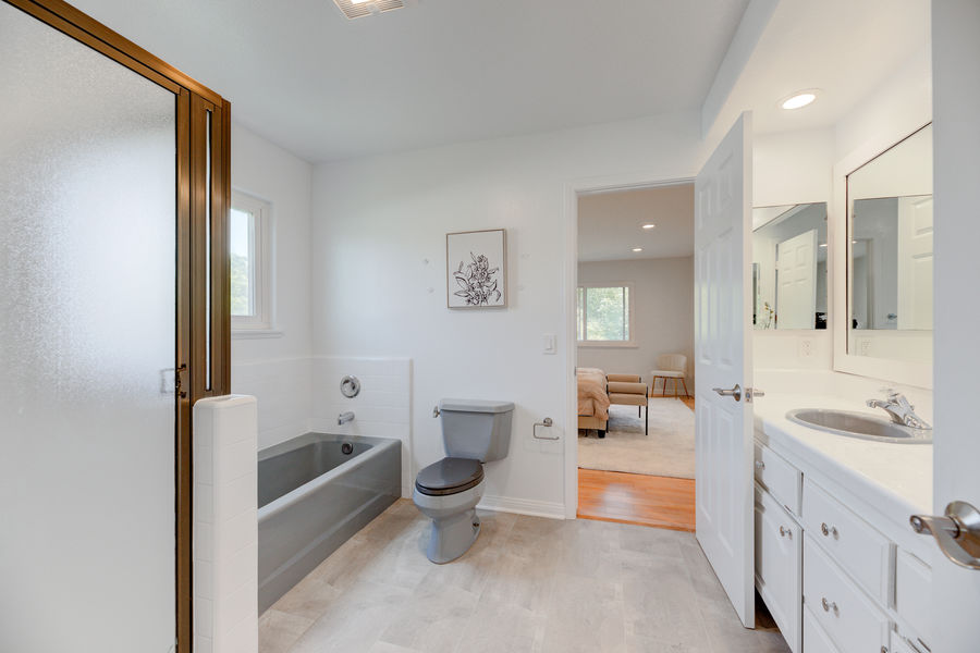 720 W Oak-48