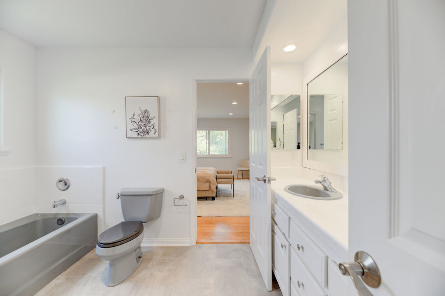 720 W Oak-49