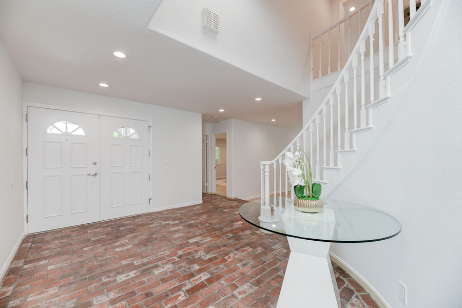 720 W Oak-7