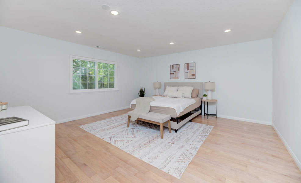 720 W Oak-9