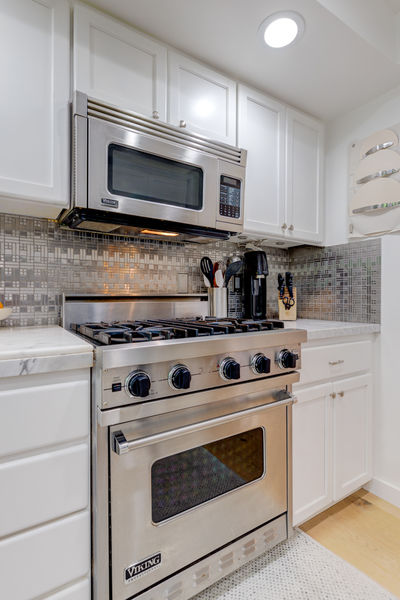 1833 11th St-32