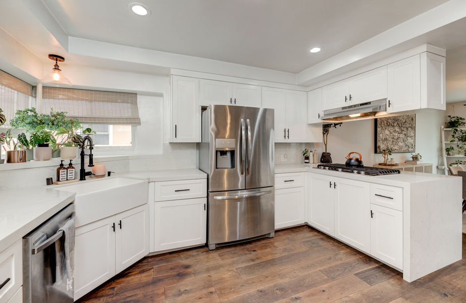 5303 W 141st-23
