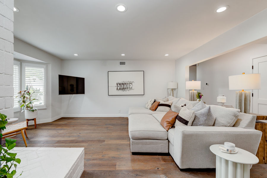 5303 W 141st-7