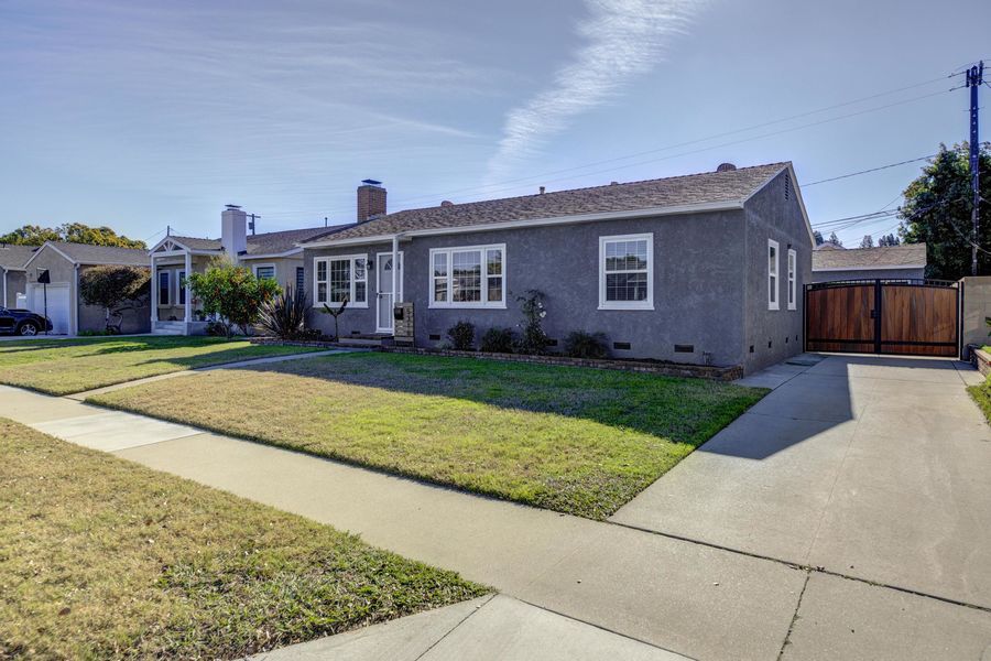 5316 E Carita St-3