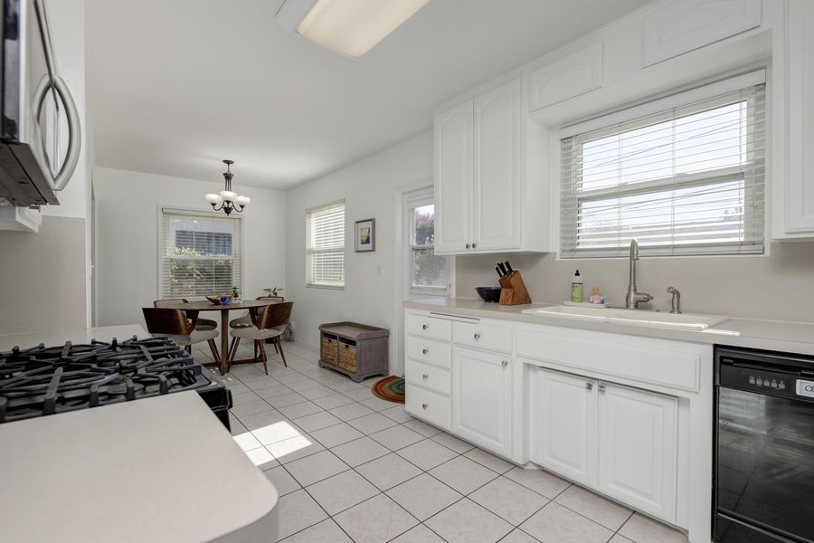 5316 E Carita St-30
