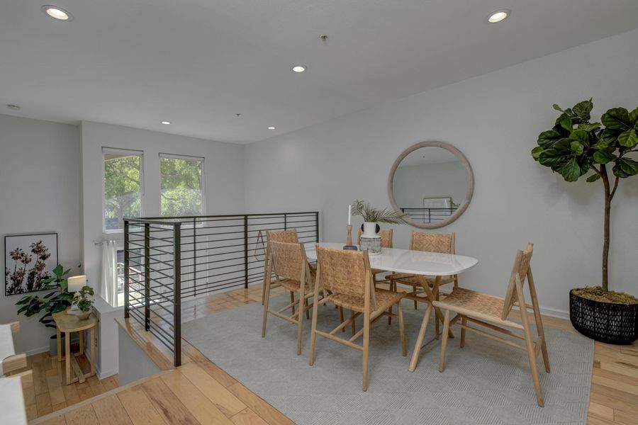 13200 Pacific Promenade-57