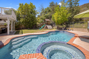 22451 Cardiff Dr Santa Clarita-large-041-024-Cardiff Dr41-1500x1000-72dpi