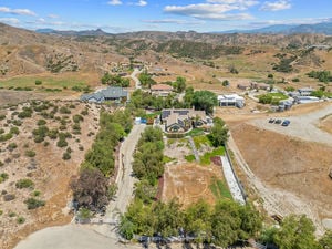 30902 Carmen Dr Santa Clarita-print-012-035-DJI 0215-3000x2247-300dpi