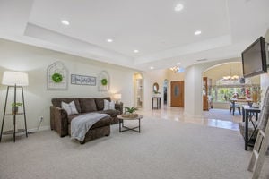 30902 Carmen Dr Santa Clarita-print-021-048-B1A7056-3000x2001-300dpi