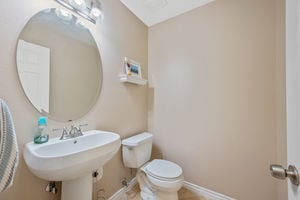 30902 Carmen Dr Santa Clarita-print-040-042-B1A7117-3000x2001-300dpi