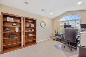 30902 Carmen Dr Santa Clarita-print-047-058-B1A7140-3000x2001-300dpi