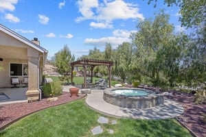 30902 Carmen Dr Santa Clarita-print-059-047-B1A7168-3000x2001-300dpi