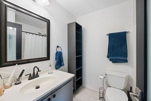22922 Magnolia Glen Dr-large-022-029-B1A2938-1500x1000-72dpi