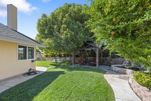 22922 Magnolia Glen Dr-large-030-013-B1A2861-1500x1000-72dpi
