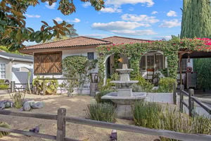 10441 Bloomfield St Los-large-002-003-B1A4409-1500x1000-72dpi