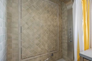 10441 Bloomfield St Los-large-017-047-B1A4456-1500x1000-72dpi