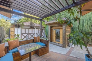 10441 Bloomfield St Los-large-047-015-B1A4542-1500x1000-72dpi