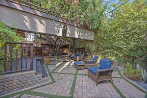 10441 Bloomfield St Los-large-053-046-B1A4558-1500x1000-72dpi