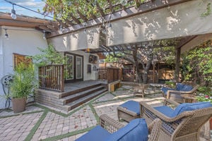 10441 Bloomfield St Los-large-054-048-B1A4561-1500x1000-72dpi