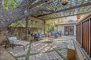 10441 Bloomfield St Los-large-058-031-B1A4574-1500x1000-72dpi