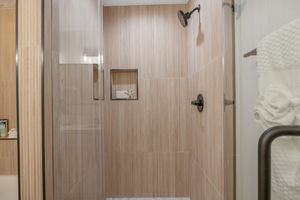 4600 Va Dolce Unit 206 Marina-print-035-038-B1A0098-3000x2001-300dpi