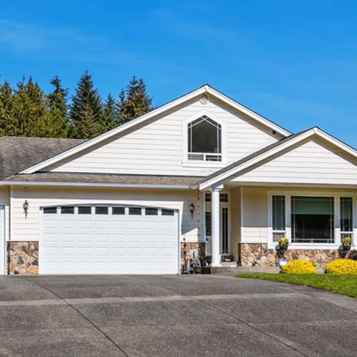 3 Reasons To Buy a Home This Summer