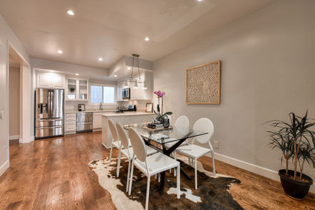 12_F8210_2nd_Avenue12_mls