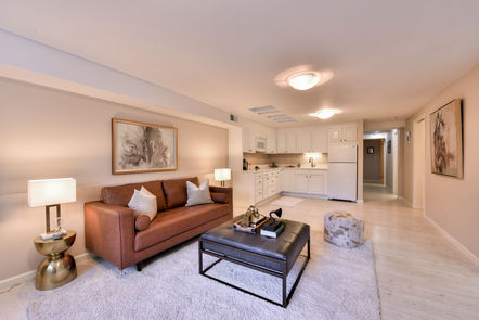 41_F8210_2nd_Avenue41_mls