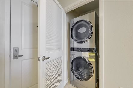 16_f8-1279992-1299550-16