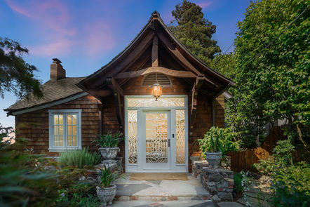 174-San-Carlos-Ave-Front-Centered