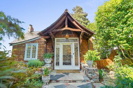 174-San-Carlos-Ave-Front-Door-2