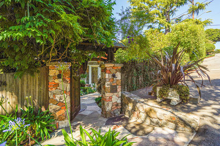 174-San-Carlos-Ave-Front-Door-5