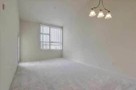 9_f8-1279992-1299550-09