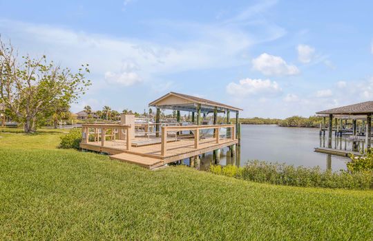 d &#8211; Backyard (11)