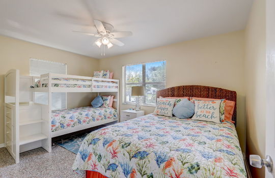 24-web-or-mls-N Peninsula Ave-024