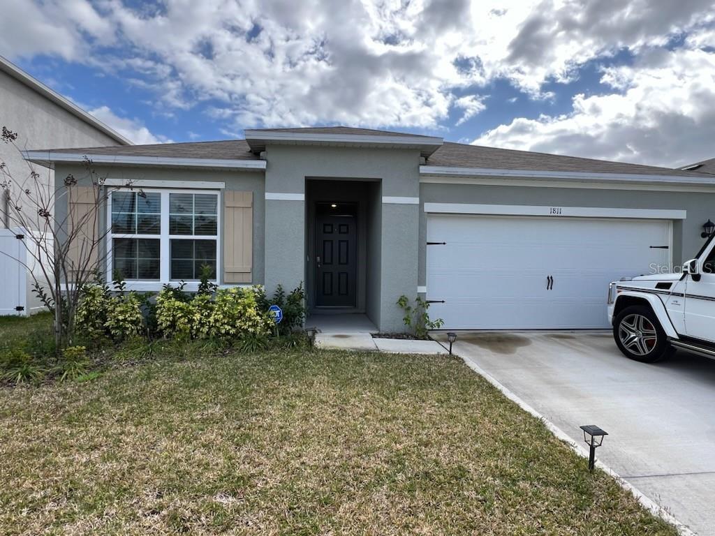 1811 Myrtlebrooke Dr Collado Real Estate