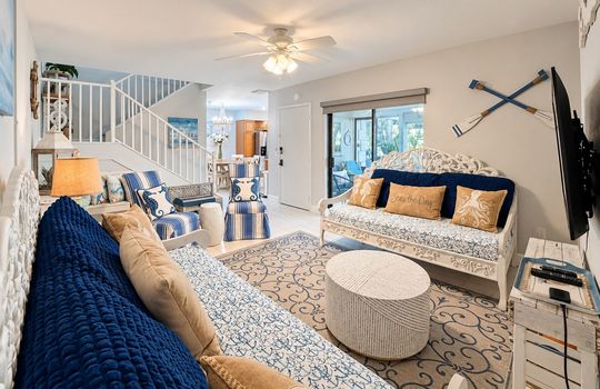 3 Bright Coastal Nautical Living Room (1)