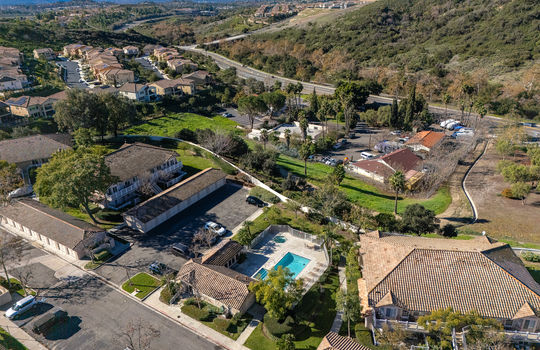 19801-Meadow-Ridge-Brian-Bogs-Luxury-Agent-pool-d