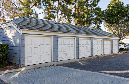 7291-Coho-Brian-Bogs-Luxury-Realtor-garage_1