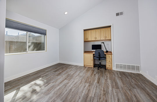 19510-Sandcastle-Brian-Bogs-Luxury-Realtor-office