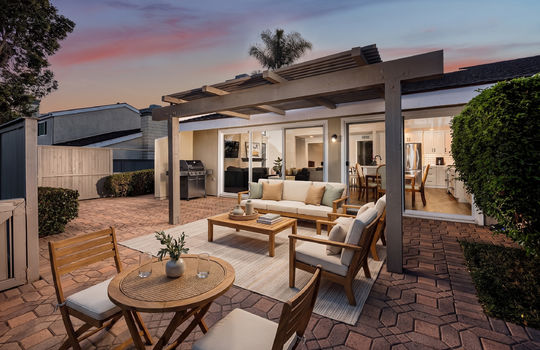 19510-Sandcastle-Brian-Bogs-Luxury-Realtor-patiostaged4