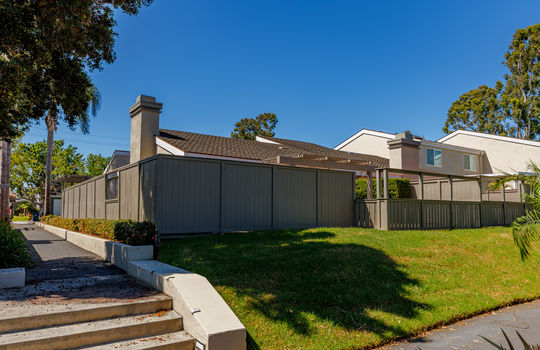 19510-Sandcastle-Brian-Bogs-Luxury-Realtor-rear_1