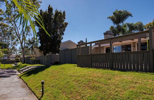19510-Sandcastle-Brian-Bogs-Luxury-Realtor-rear