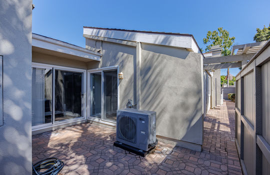 19510-Sandcastle-Brian-Bogs-Luxury-Realtor-rear_7