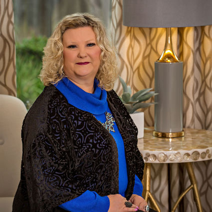Angela DeDear