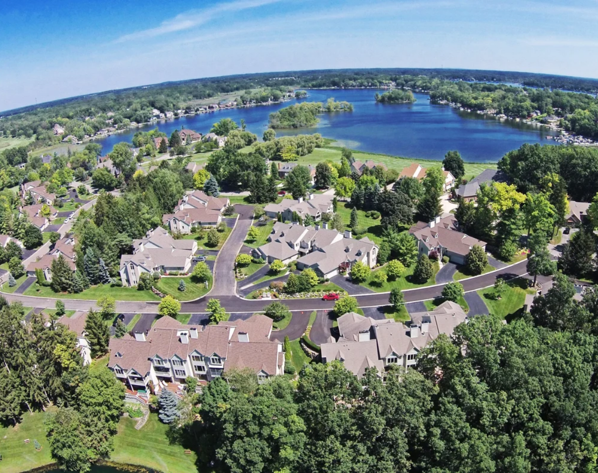 Oak Point Communities 1200x1200 Post (1)