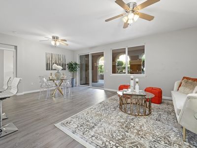 002_Living Area