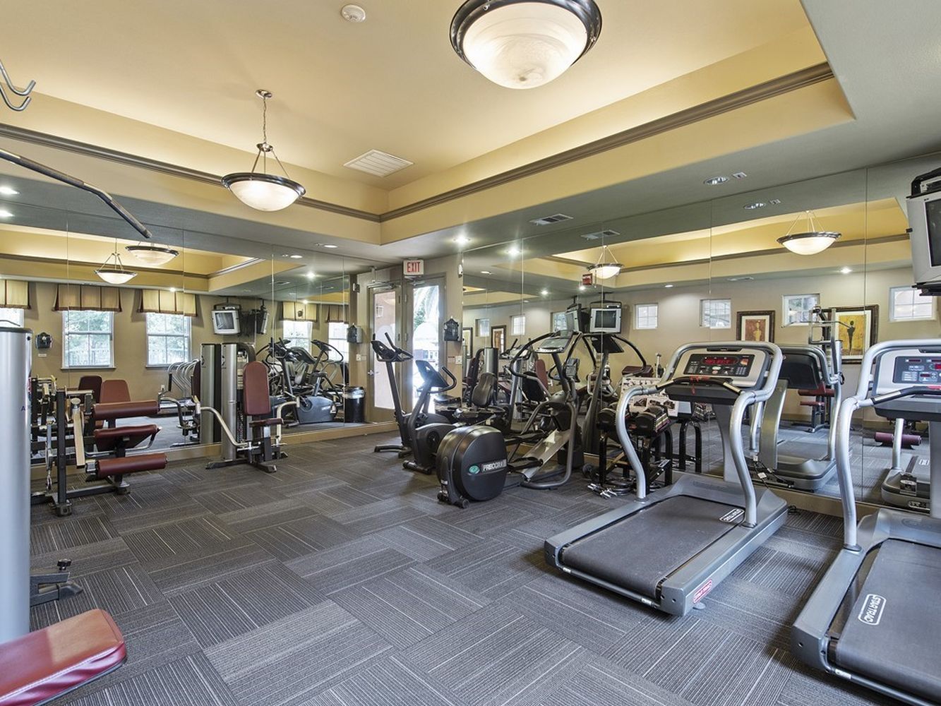 019_Fitness Center